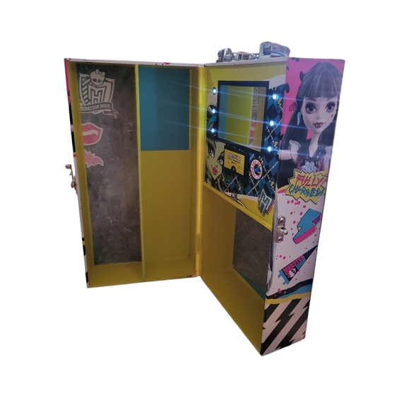 Vintage Monster High 3 Doll Set & Light Up Locker Storage Case Collectibles EUC - Picture 2 of 5